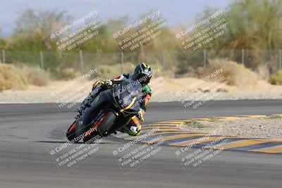 media/Nov-05-2022-SoCal Trackdays (Sat) [[f8d9b725ab]]/Turn 2 (1120am)/